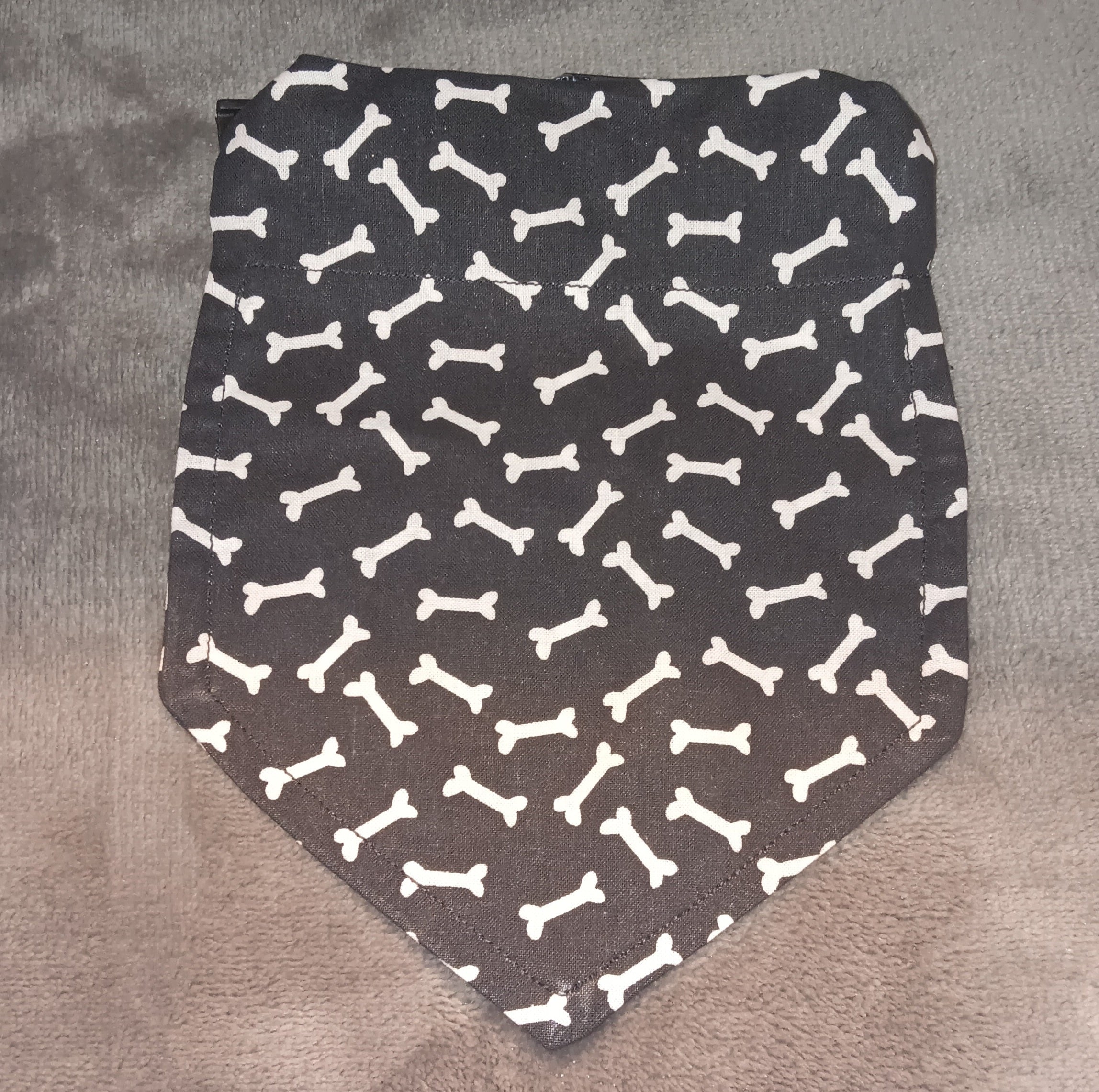 Small Dog Collar-Bone Print